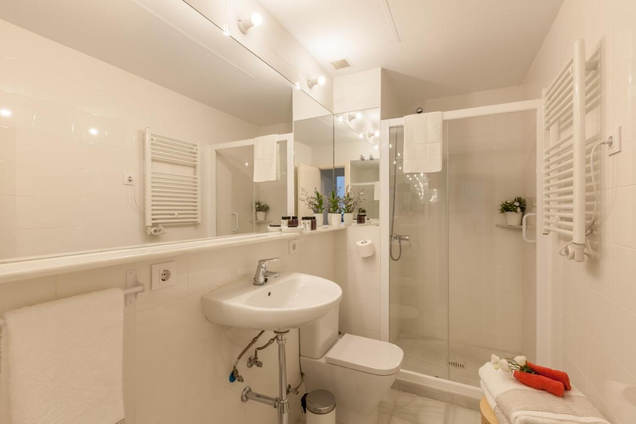 Apartamento Deluxe Calle Imagen Seville Exterior photo